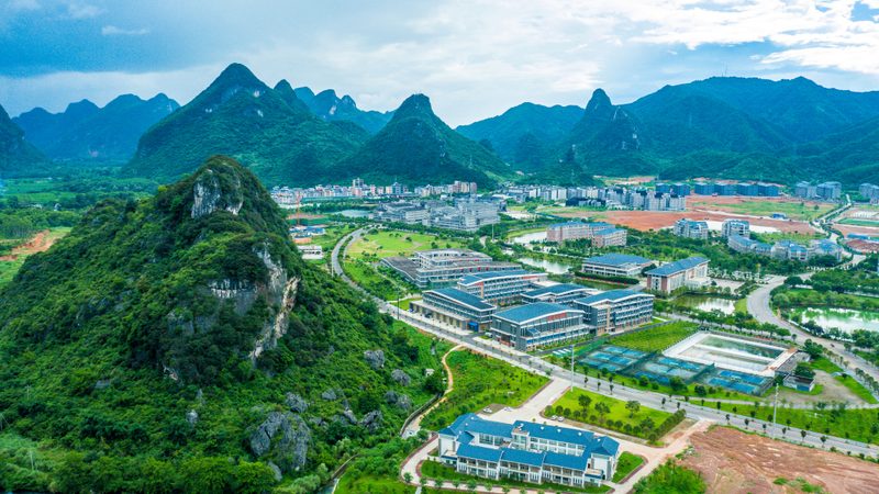 深圳电子加工定制公司：揭秘电子制造业背后的技术奥秘
